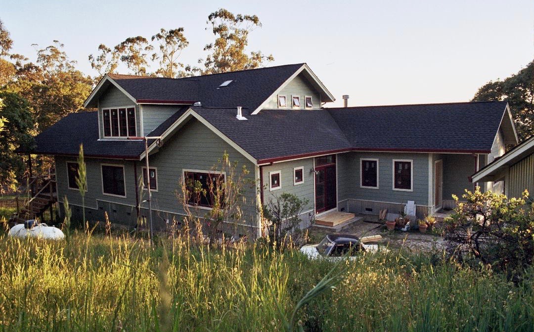 Contemporary farm house and barn